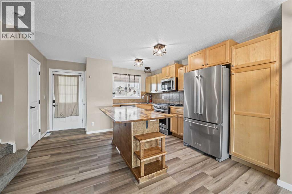 101 Clover Way Property Photo 6