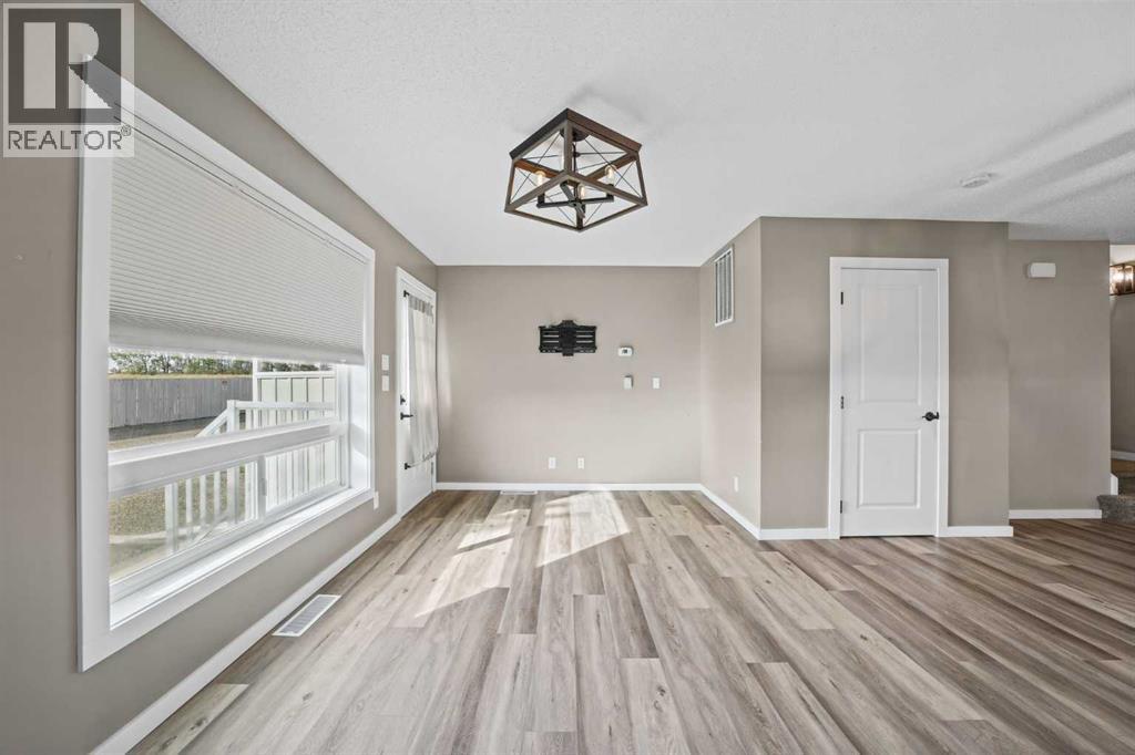 101 Clover Way Property Photo 11