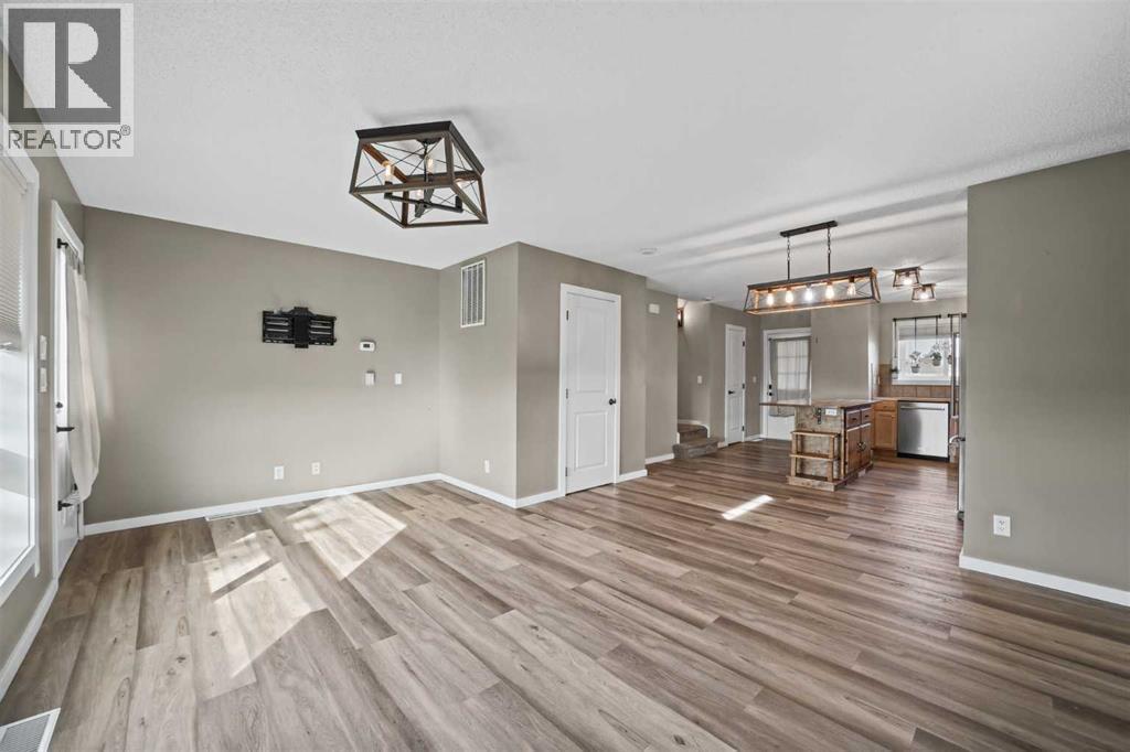 101 Clover Way Property Photo 12
