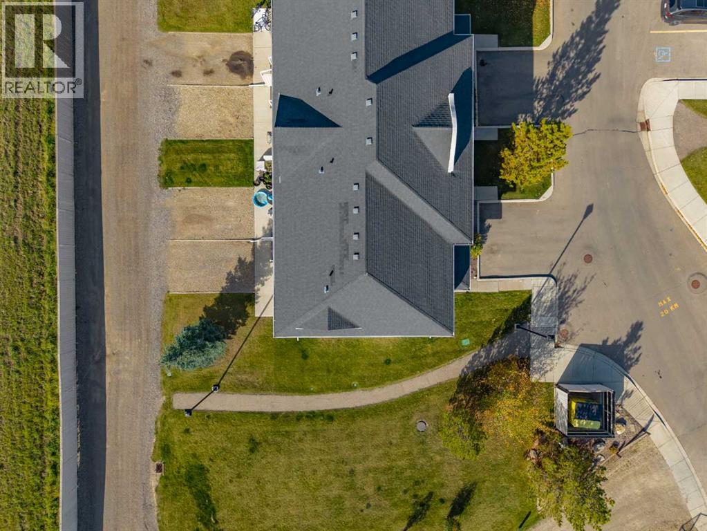 101 Clover Way Property Photo 38
