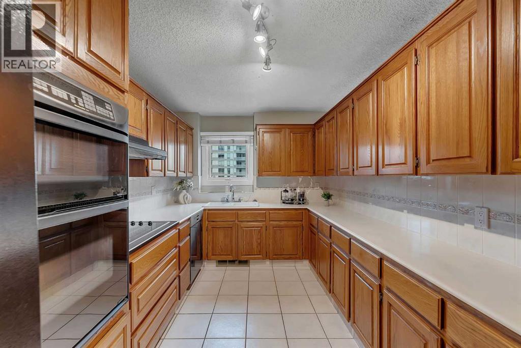 540 14 Avenue Southwest Property Photo 21