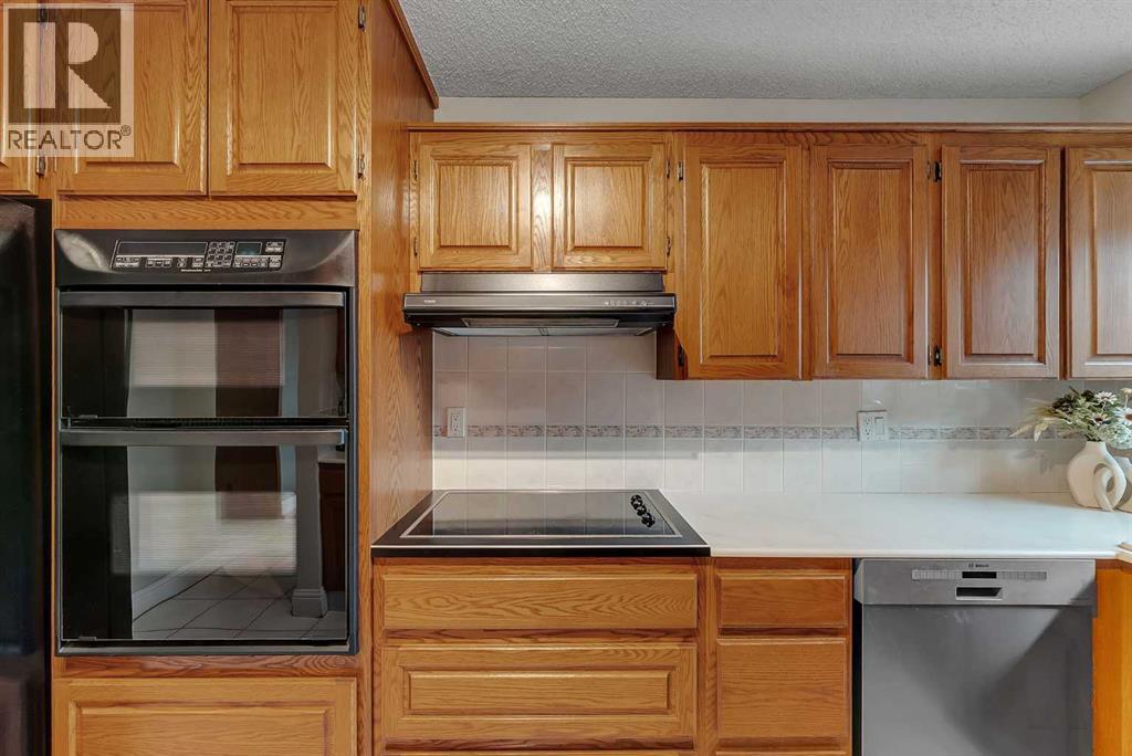 540 14 Avenue Southwest Property Photo 23