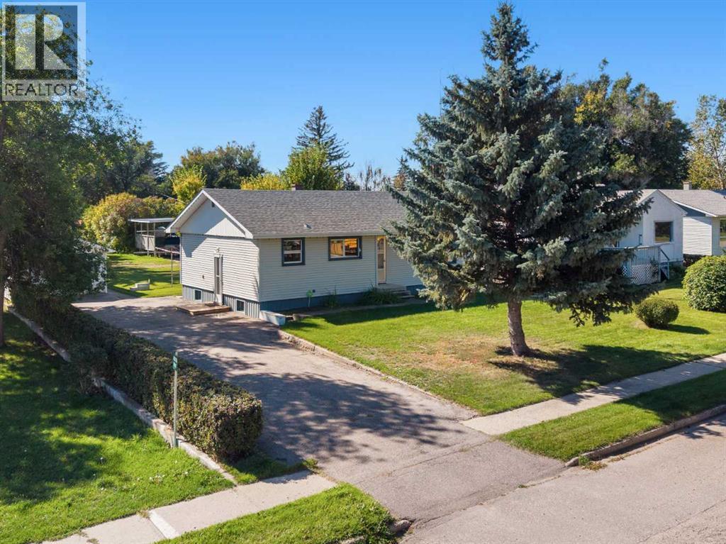 223 Allison Street Property Photo 1