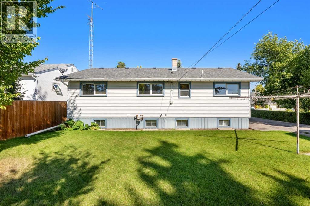 223 Allison Street Property Photo 9