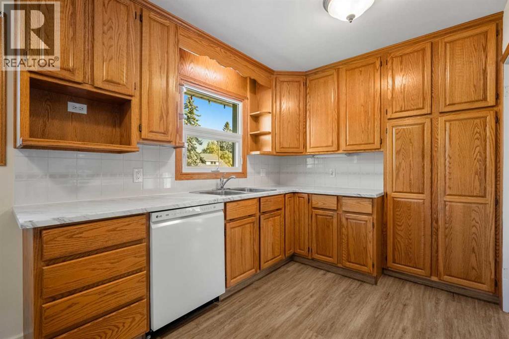 223 Allison Street Property Photo 14