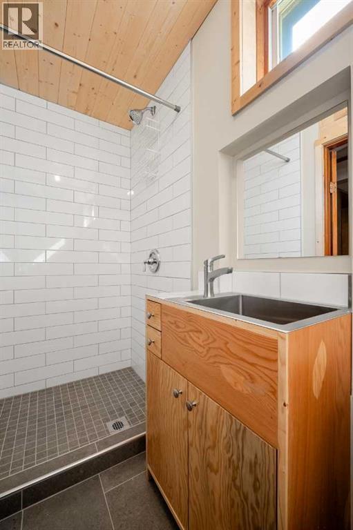 223 Allison Street Property Photo 29