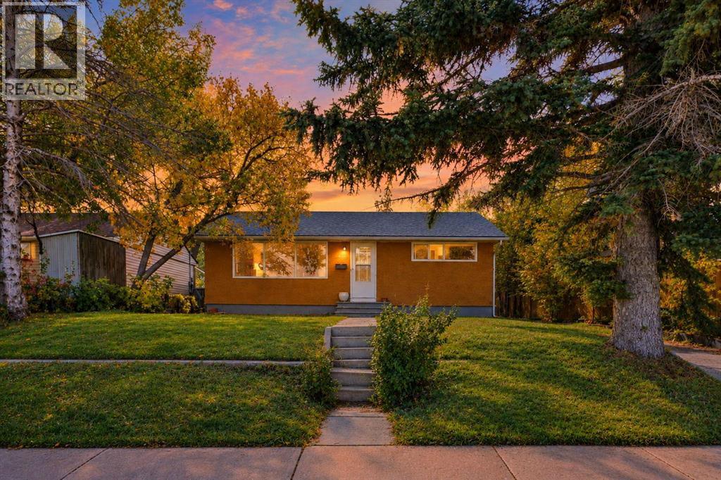 411 33 Avenue Ne Property Photo 1