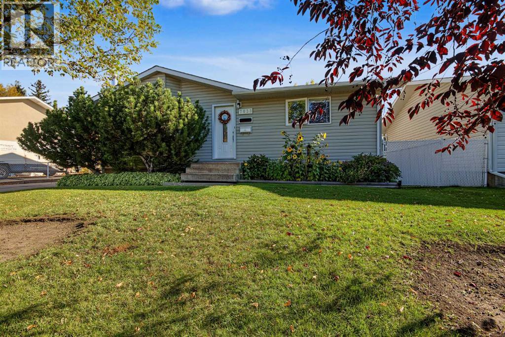 7633 97A Street Property Photo 1