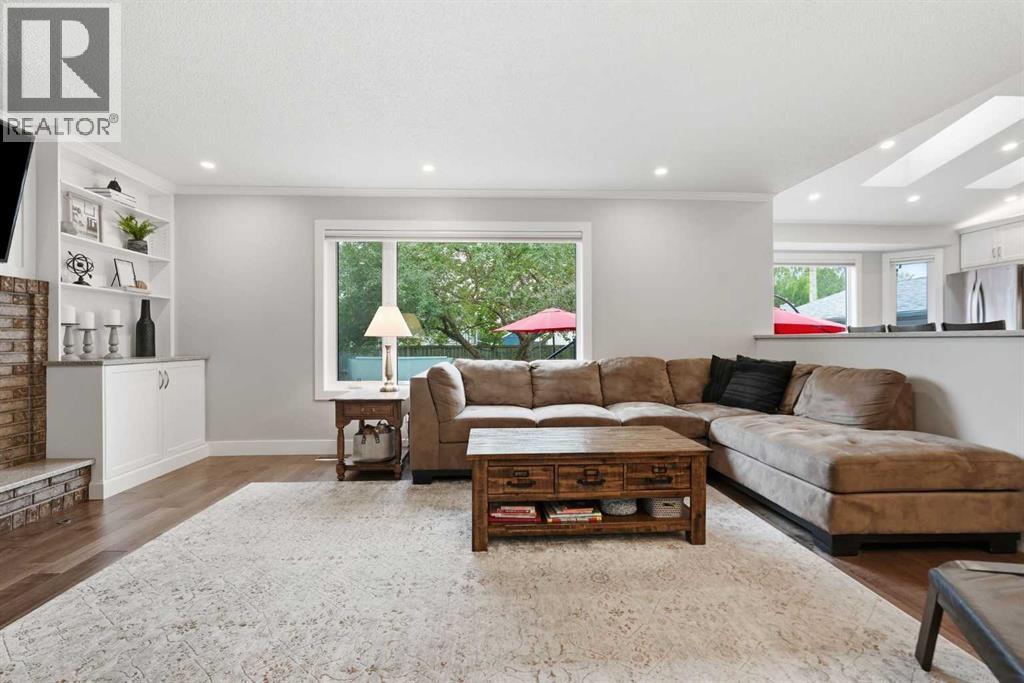 611 25 Avenue Ne Property Photo 10