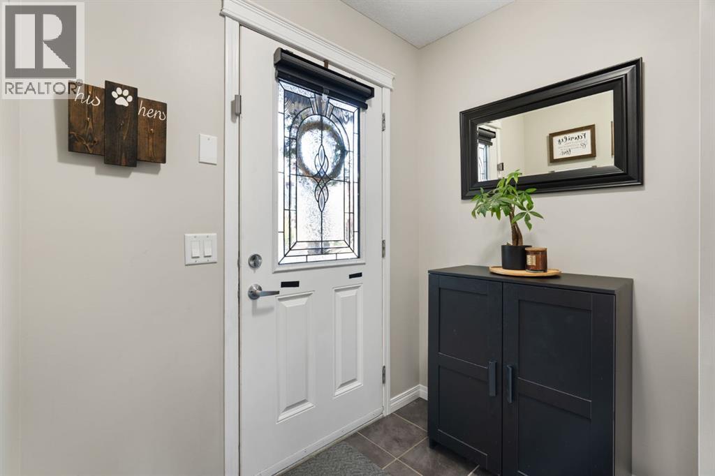 70 Walden Manor Se Property Photo 5
