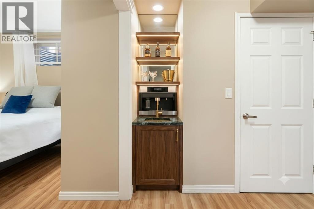 70 Walden Manor Se Property Photo 37