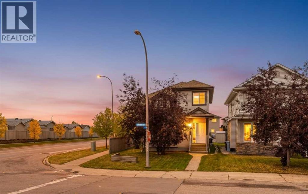 100 Fireweed Crescent Property Photo 1