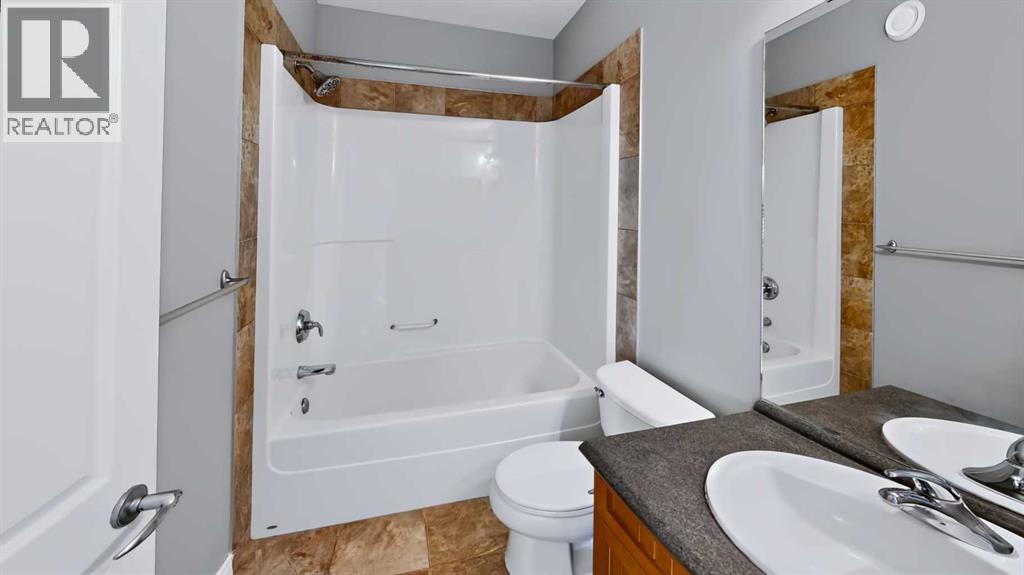 100 Fireweed Crescent Property Photo 11