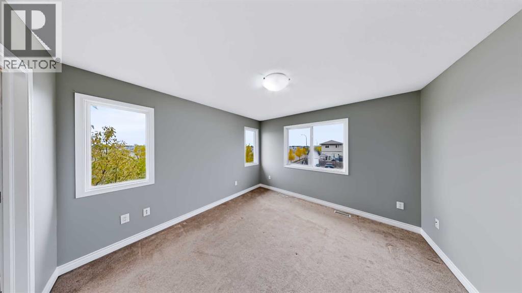 100 Fireweed Crescent Property Photo 15