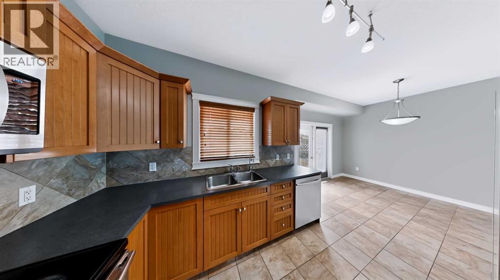 100 Fireweed Crescent Property Photo 21