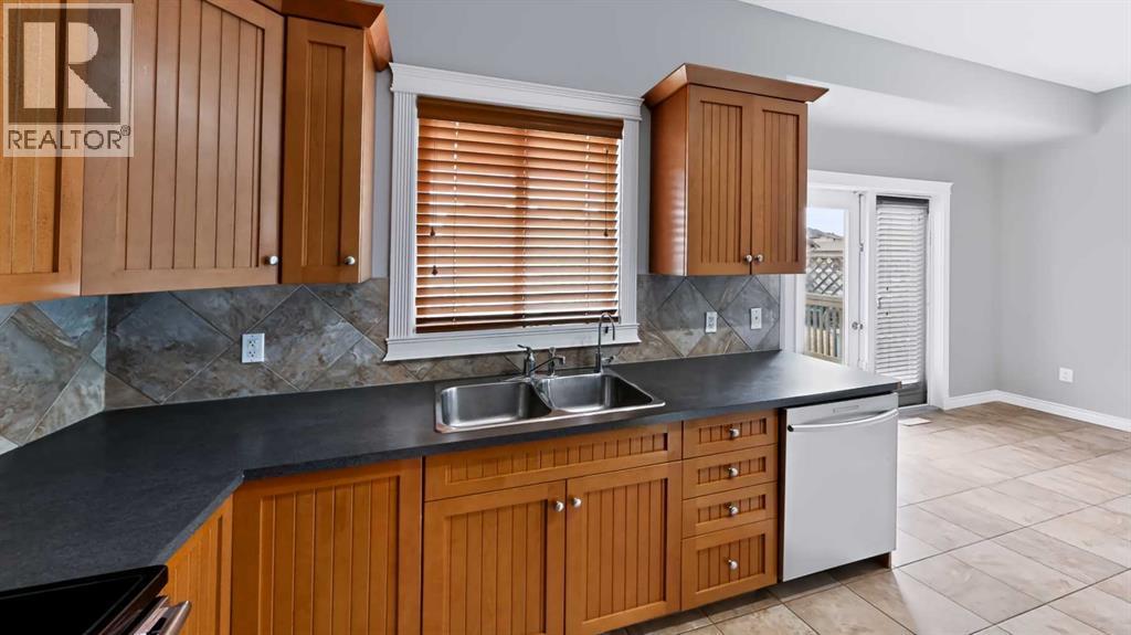 100 Fireweed Crescent Property Photo 23