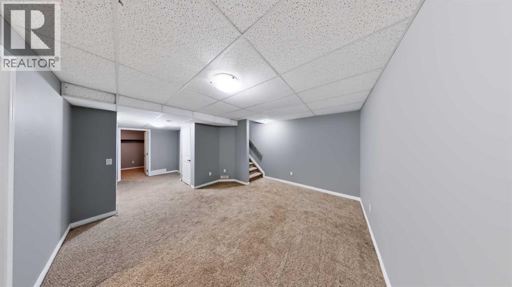 100 Fireweed Crescent Property Photo 27