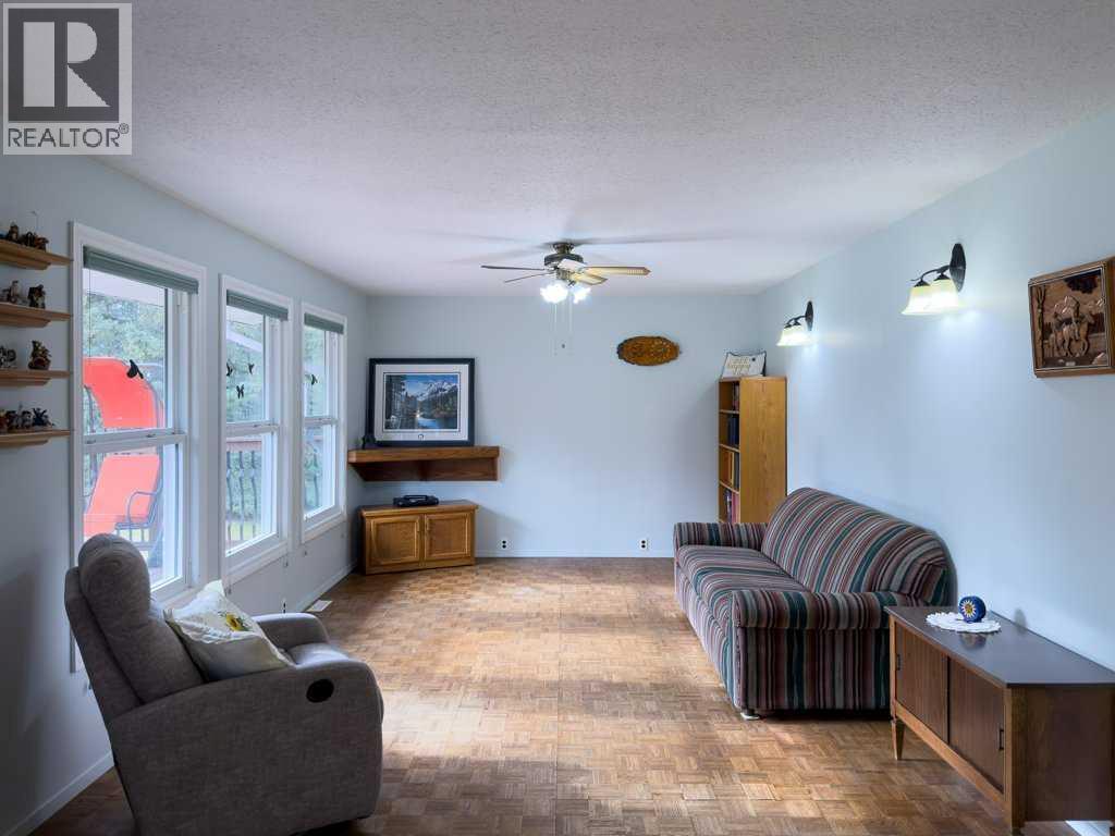 37 Everdell Drive Property Photo 14