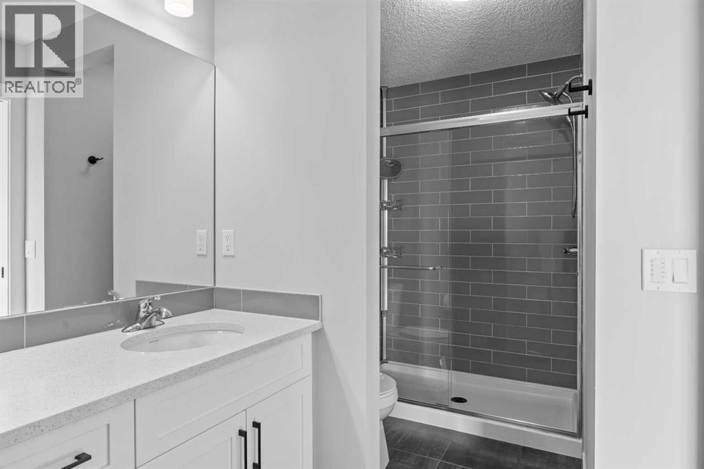 236 Rowmont Boulevard Nw Property Photo 35