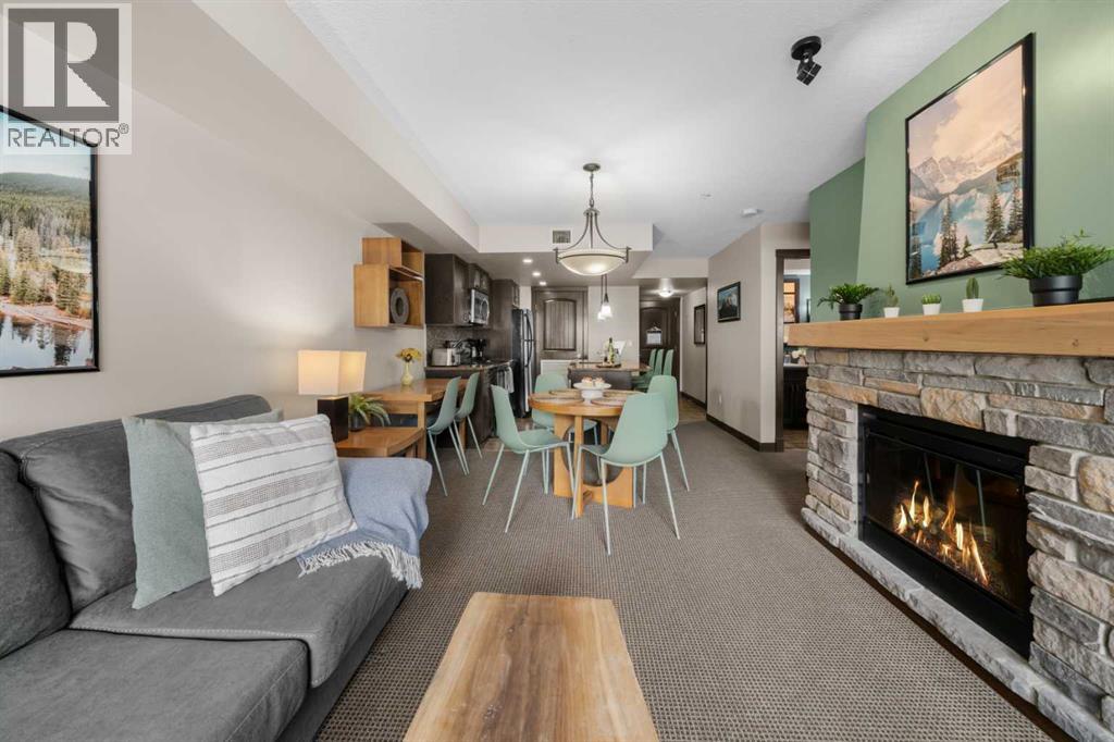 250 2nd Avenue Property Photo 11