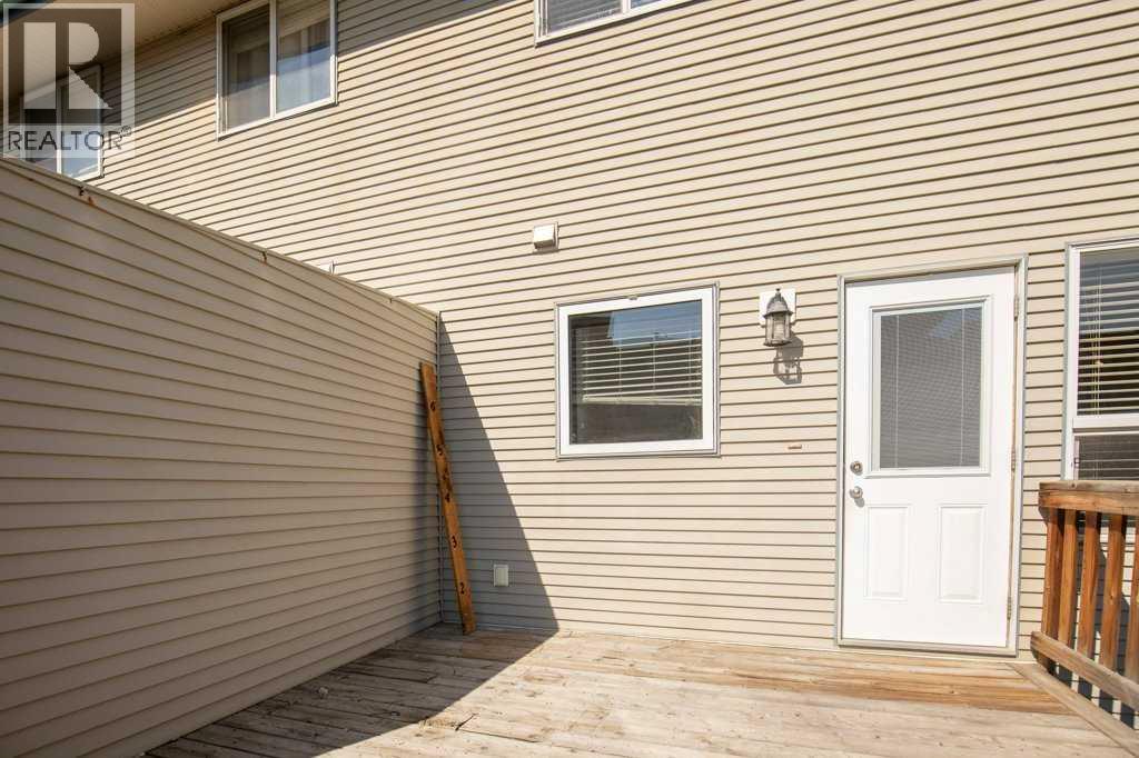 127 - 129 Lyons Close Property Photo 24