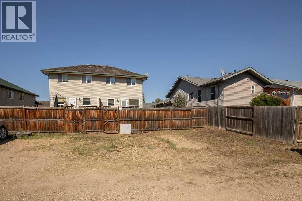 127 - 129 Lyons Close Property Photo 28