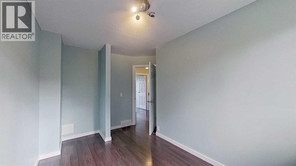 1055 72 Avenue Northwest Property Photo 15