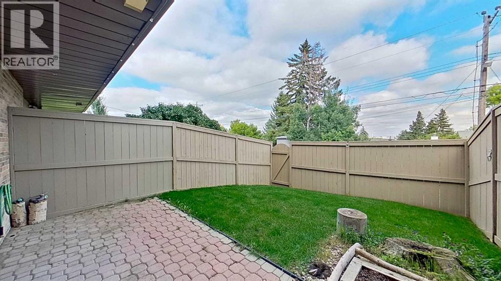1055 72 Avenue Northwest Property Photo 26