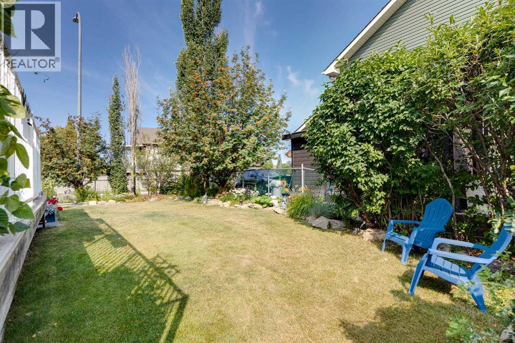 402 Fairways Mews Nw Property Photo 31
