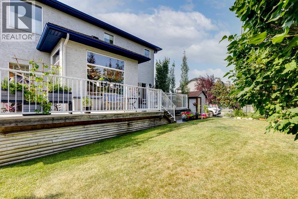 402 Fairways Mews Nw Property Photo 35