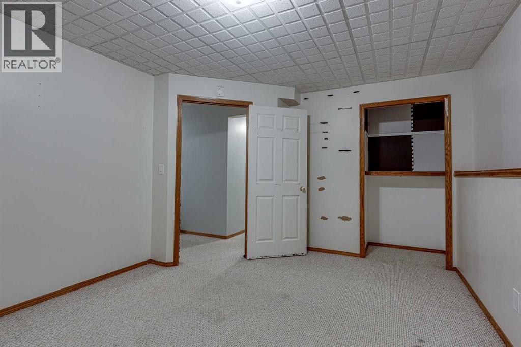 13 Dumas Crescent Property Photo 30