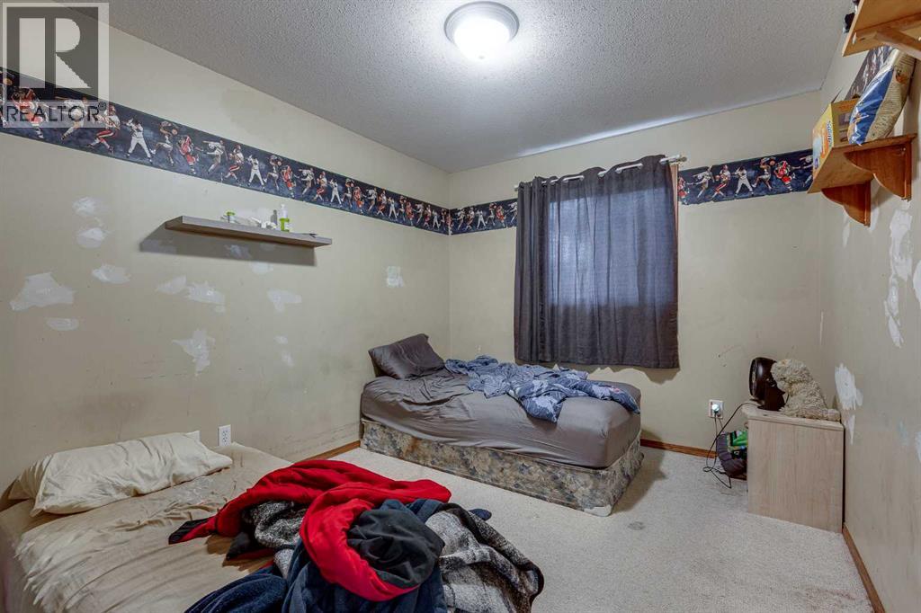 13 Dumas Crescent Property Photo 36