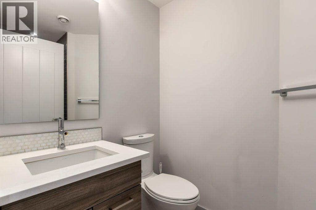 1739 36 Avenue Southwest Property Photo 25