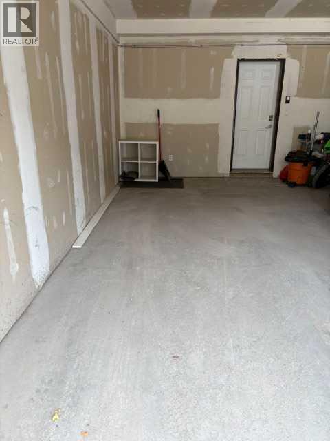 1935 35 Street Southwest Property Photo 24