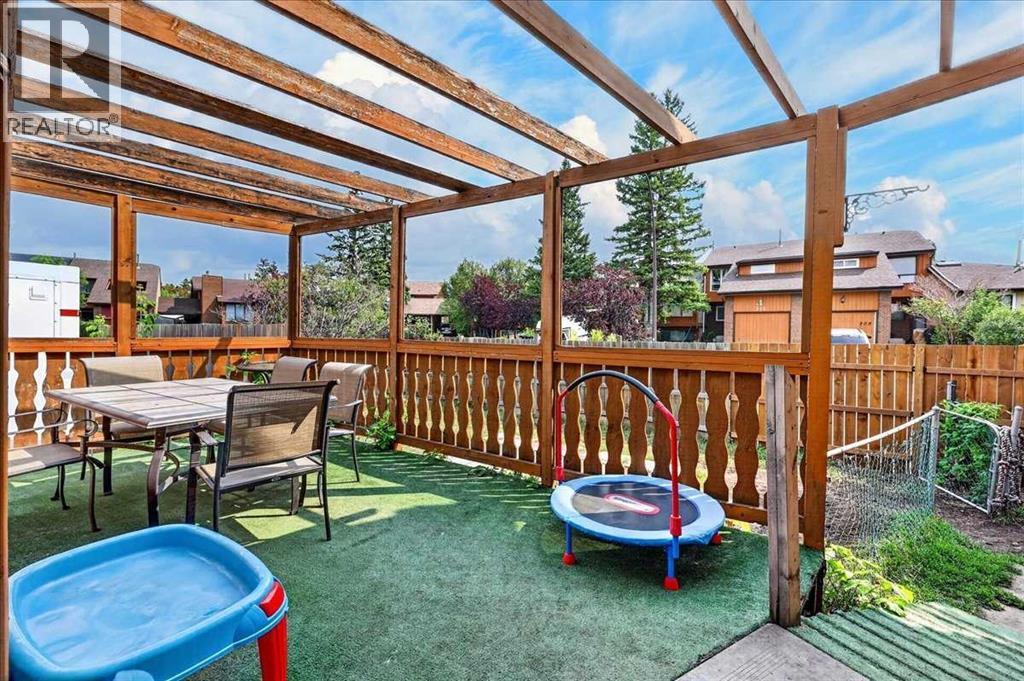 672 Whiteridge Way Ne Property Photo 32