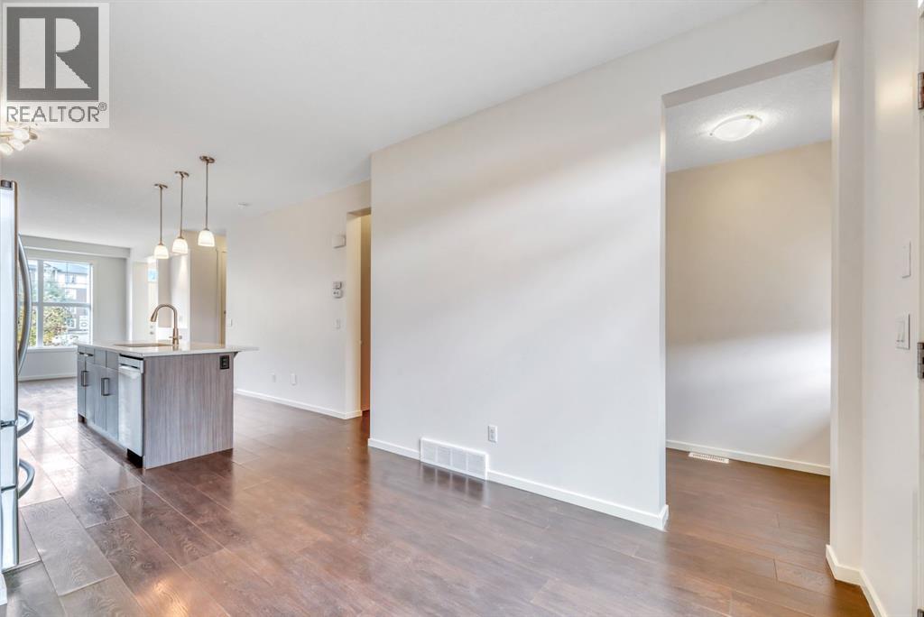 94 Legacy Boulevard Se Property Photo 15