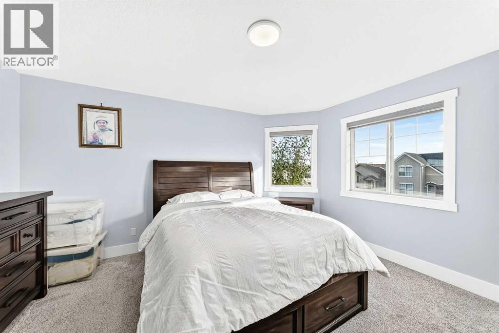 380 Taradale Drive Ne Property Photo 12