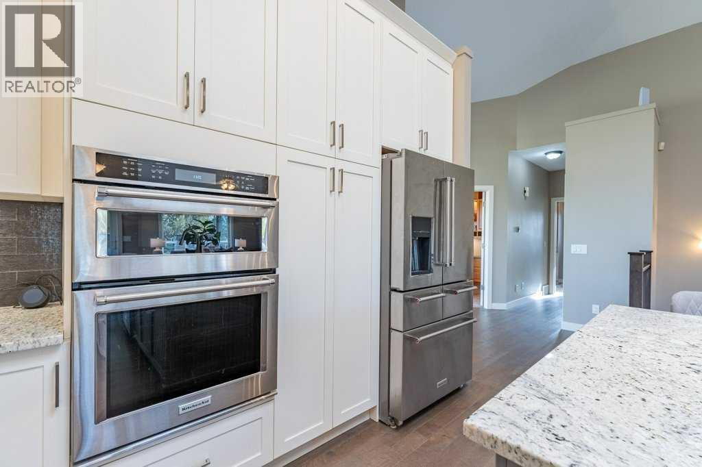 143 Crocus Ridge Drive Property Photo 8