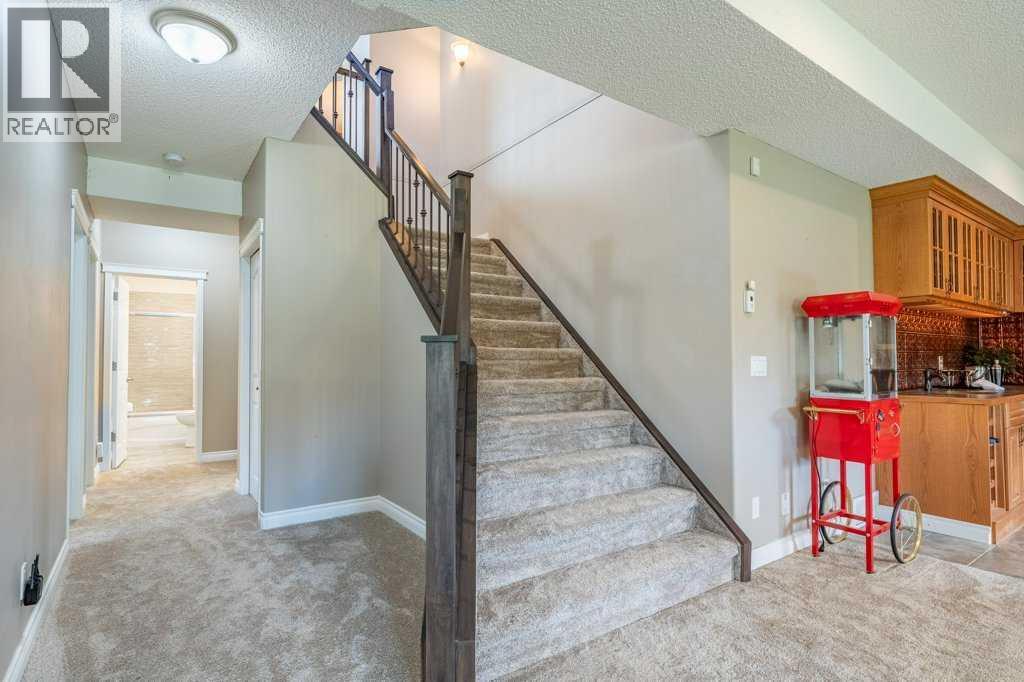 143 Crocus Ridge Drive Property Photo 32