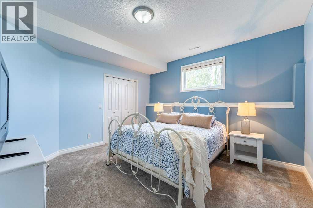 143 Crocus Ridge Drive Property Photo 44