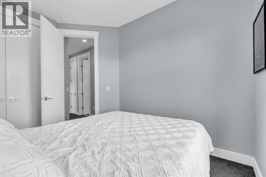 2417 25 Avenue Nw Property Photo 27