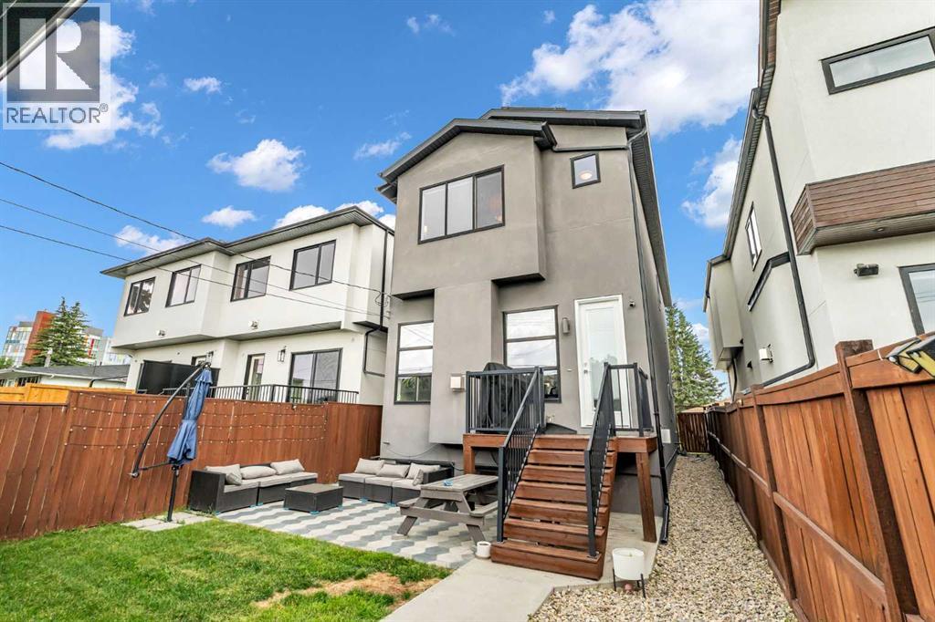 2417 25 Avenue Nw Property Photo 43