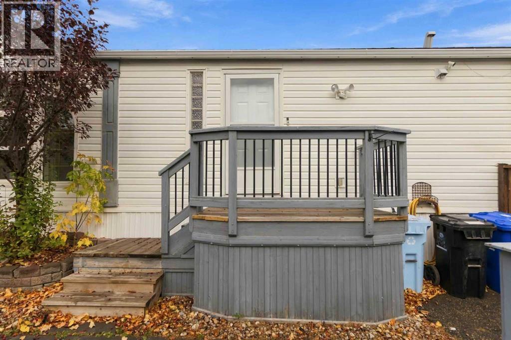 284 Caouette Crescent Property Photo 4