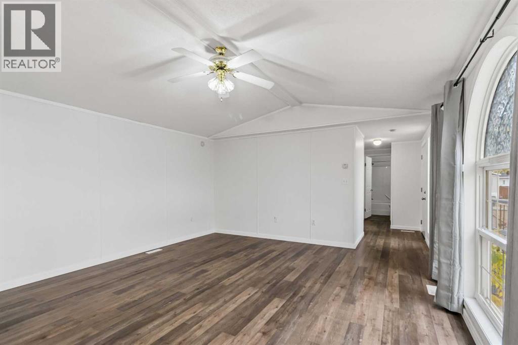 284 Caouette Crescent Property Photo 6