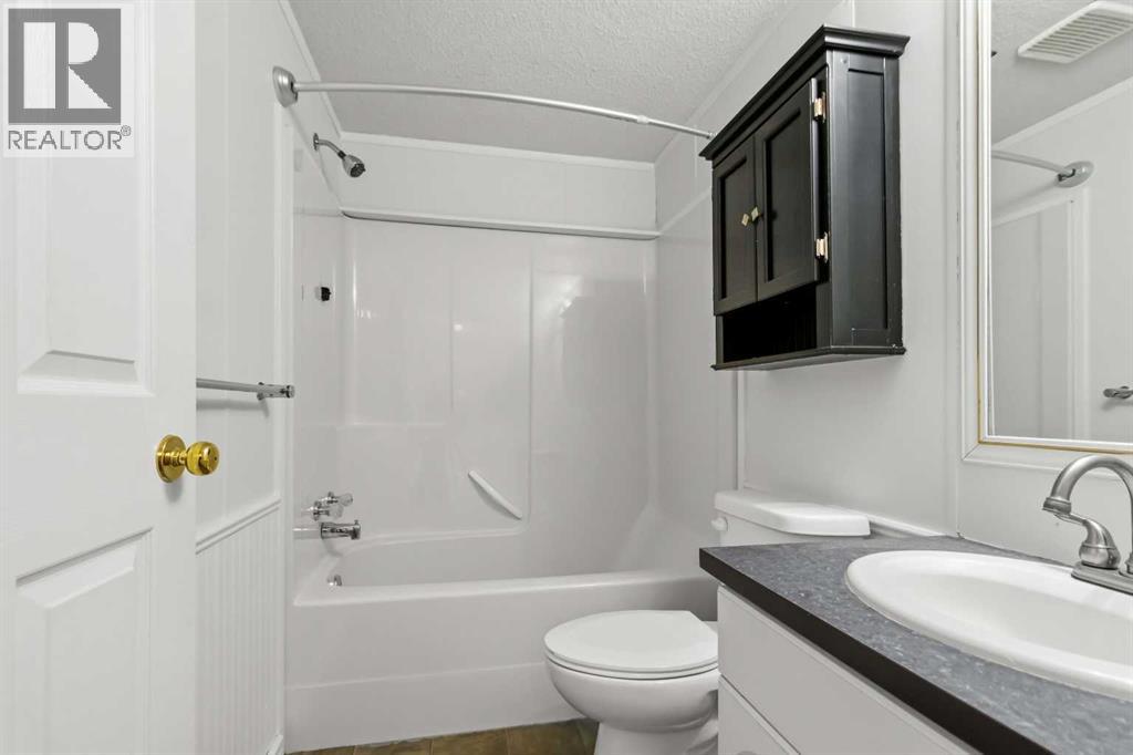 284 Caouette Crescent Property Photo 25