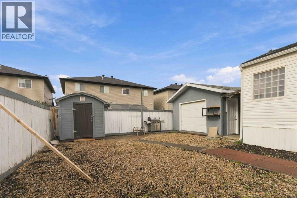 284 Caouette Crescent Property Photo 31