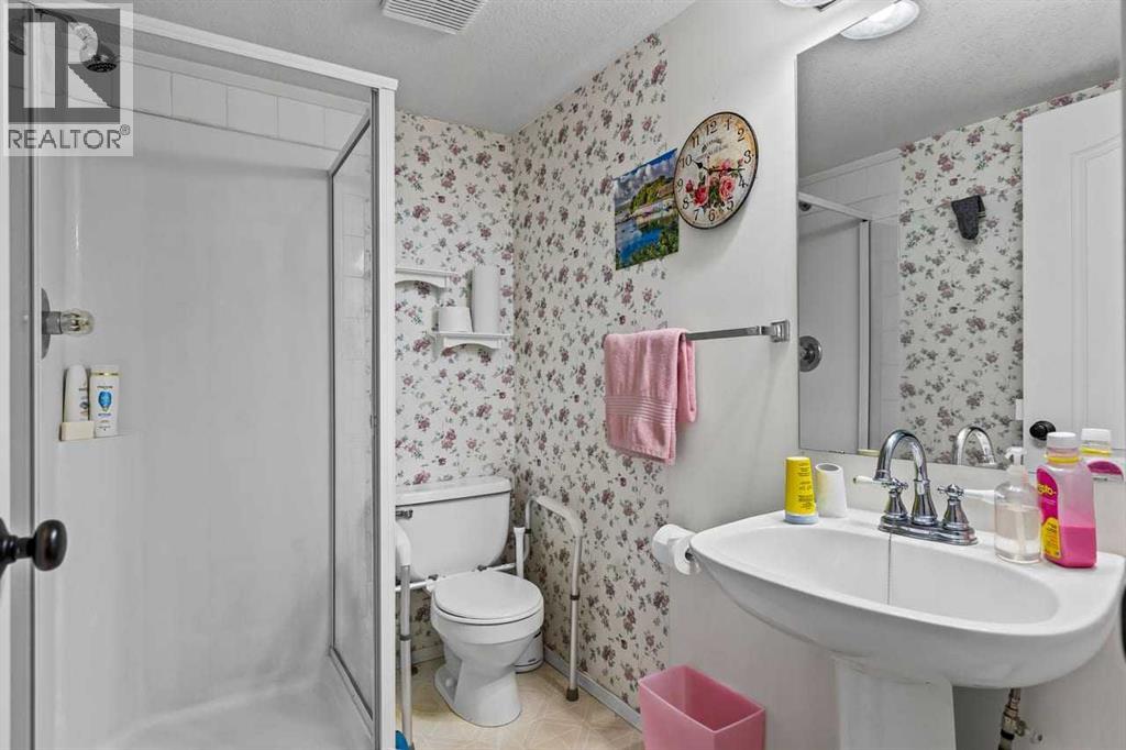1723 35 Street Southeast Property Photo 14