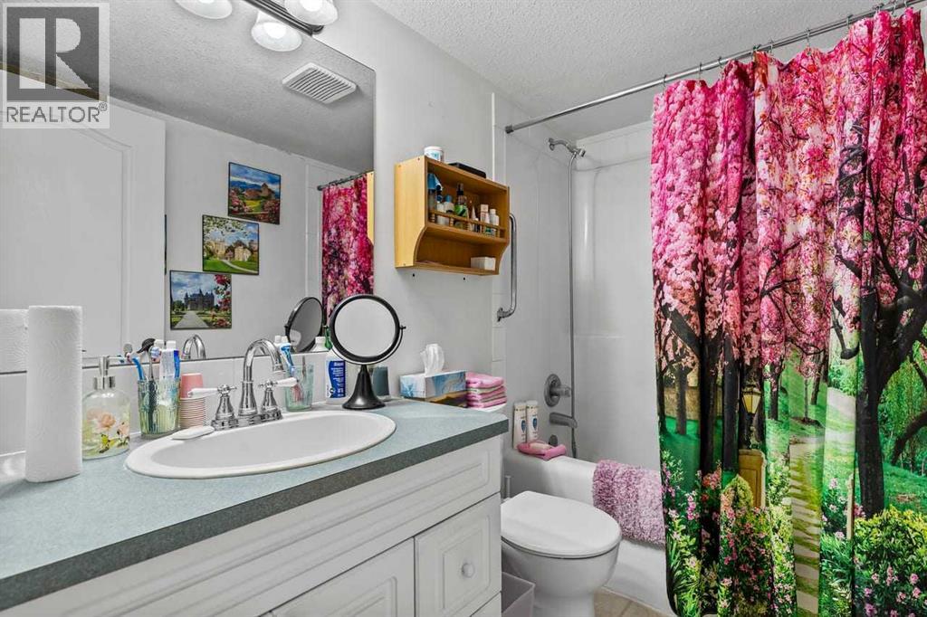 1723 35 Street Southeast Property Photo 17