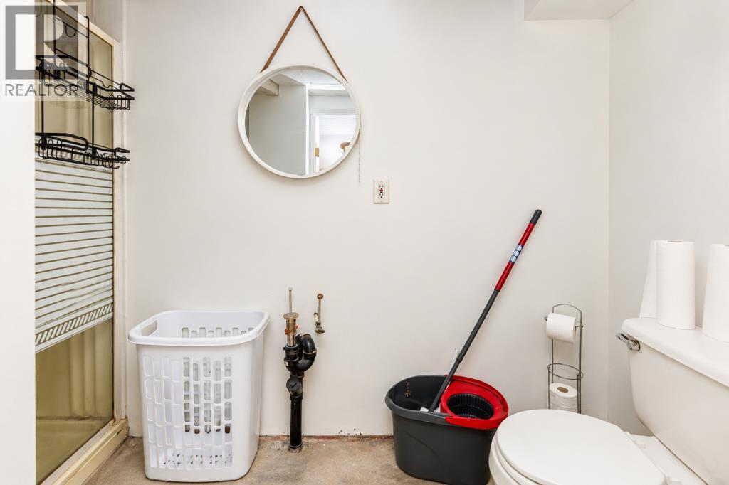 4518 52 Street Property Photo 24