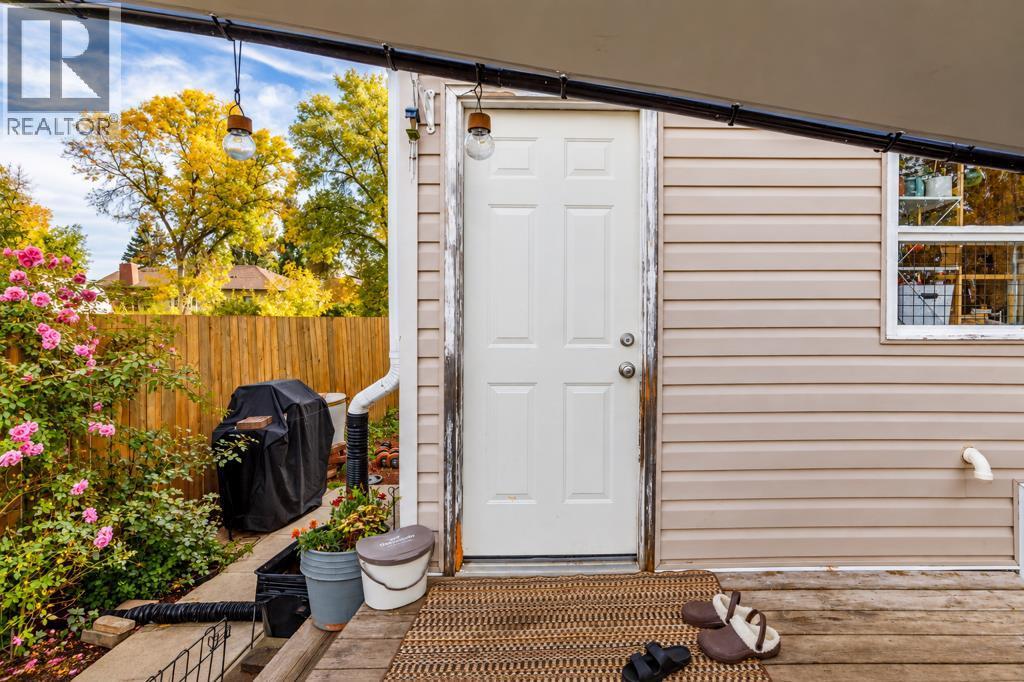 4518 52 Street Property Photo 27